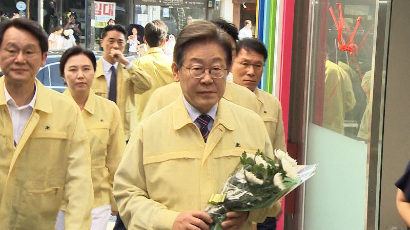 <b>이태원 참사</b> 현장 방문…"무관심 재난 안 돼"