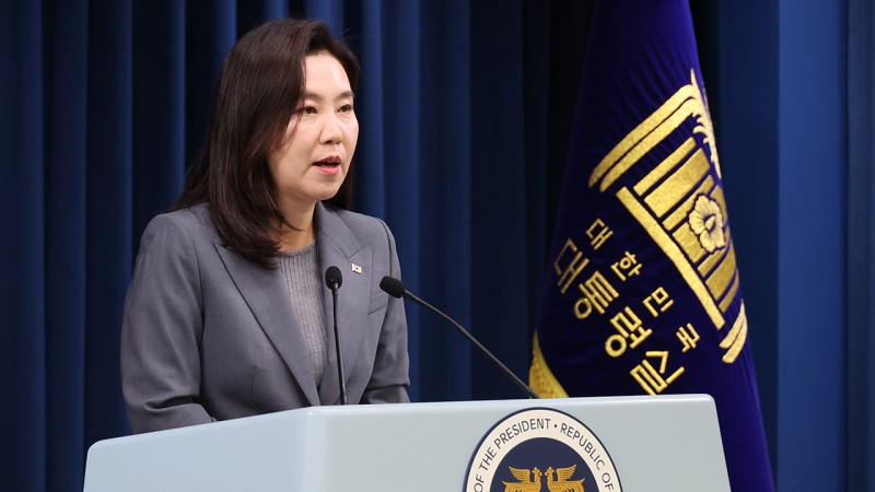 [속보] <b>대통령실</b>, '<b>국민추천</b>제' 7만 4천여 건 접수…"추천 사유가 중요"