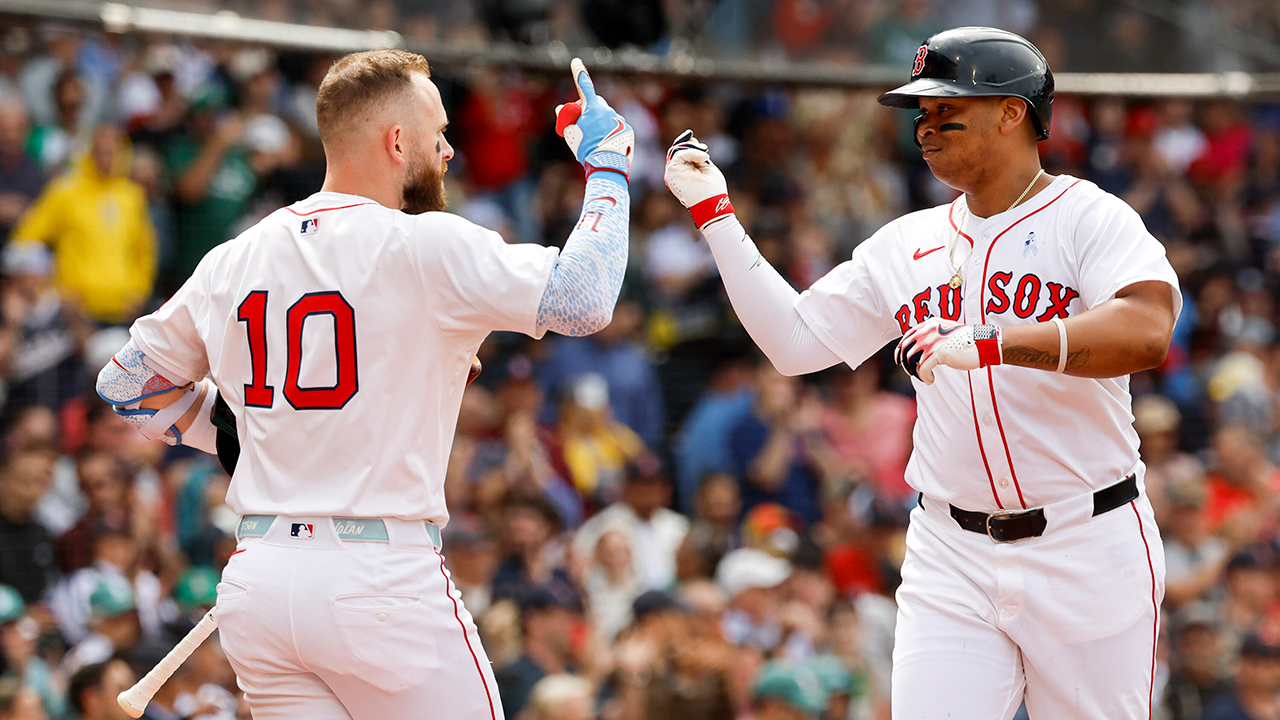MLB <b>샌프란시스코</b>, 보스턴과 트레이드로 강타자 <b>데버스</b> 영입