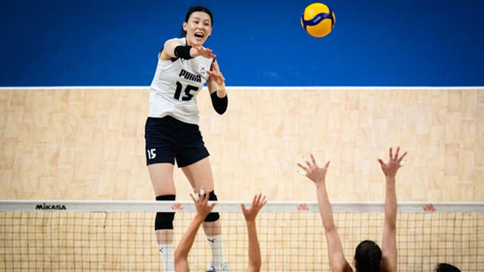 한국<b>여자배구</b>, <b>캐나다</b>에 짜릿한 <b>승리</b>…VNL 4패 뒤 첫 승