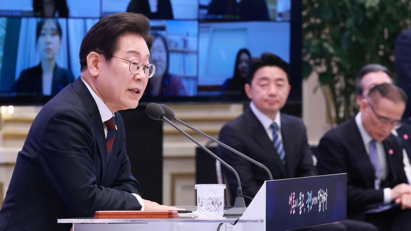 이 <b>대통령</b> "<b>감사원</b>, 지금이라도 <b>국회</b> 넘겨주고파…권력 견제해야"
