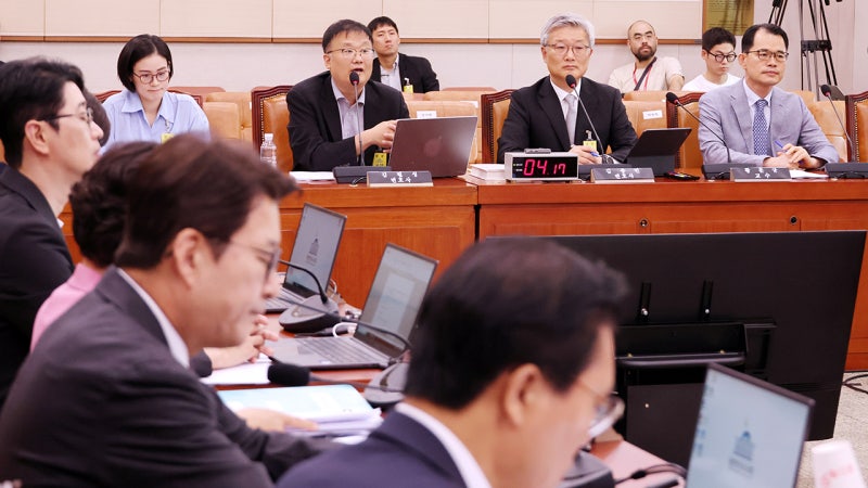 <b>검찰 개혁</b> 공청회…"시대적 과제" vs "폐지 능사 아니야"
