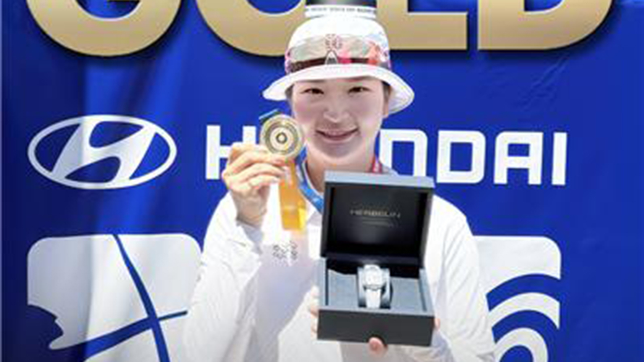 <b>강채영</b>, <b>양궁 월드컵</b> 4차 단체전·개인전 <b>우승</b> '2관왕'