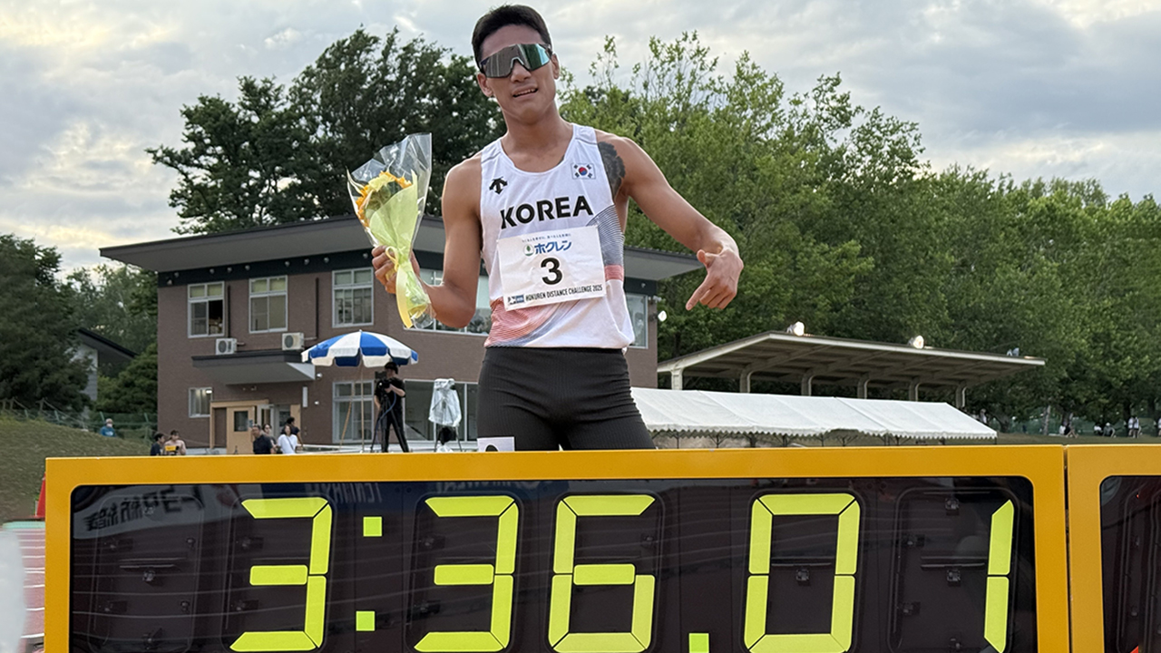 <b>이재웅</b>, 한 달 만에 육상 남자 1,500m <b>한국 신기록</b>