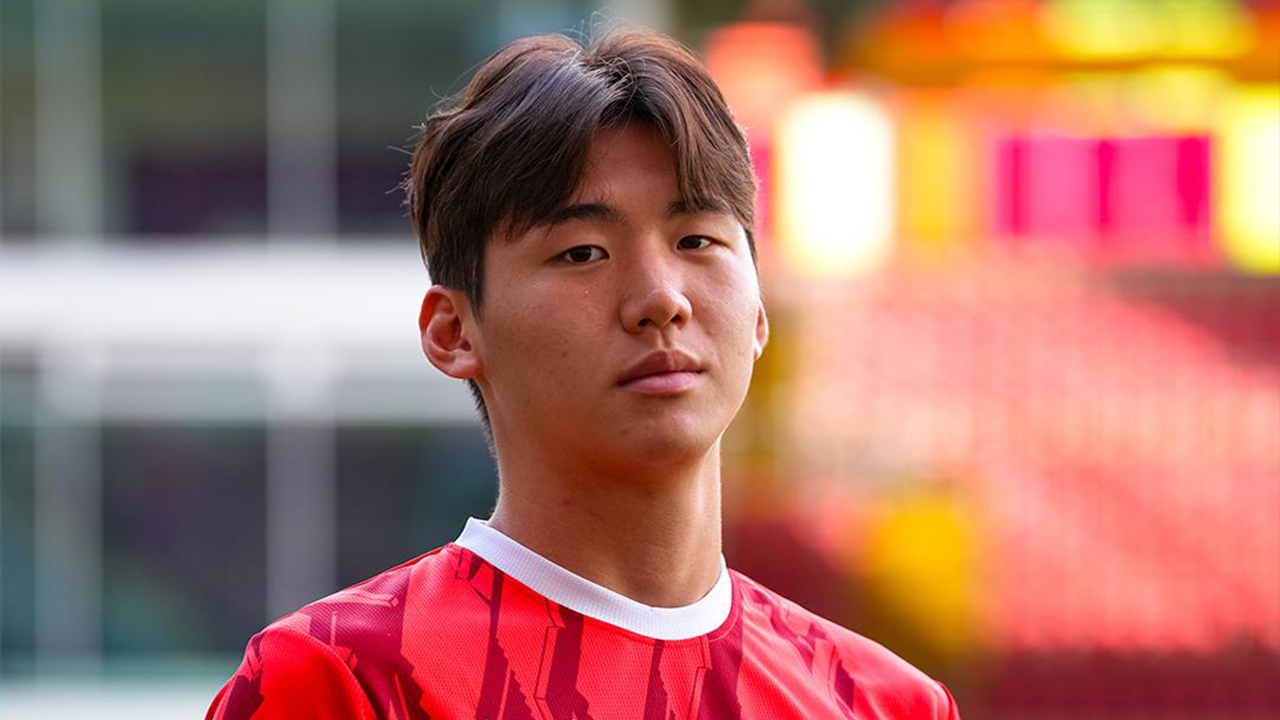 '한국 최연소 PL 데뷔' <b>김지수</b>, 독일 2부 <b>카이저슬라우테른</b>에 <b>임대</b>