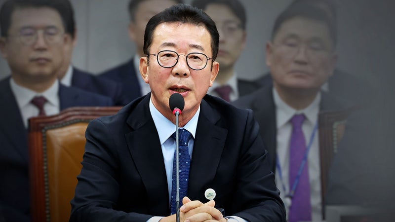 내란특검, <b>홍철호 전</b> 대통령실 <b>정무수석</b> 참고인 <b>조사</b>
