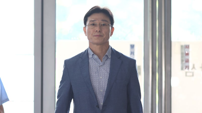 "법적 책임 없다" 또 선그은 <b>임성근</b>, <b>특검</b>에 다시 소환