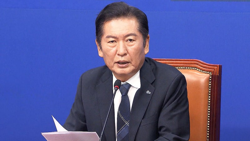 정청래, '낙마' <b>강선우</b> 당 국제위원장에 <b>유임</b>…"당직 인사 완벽"