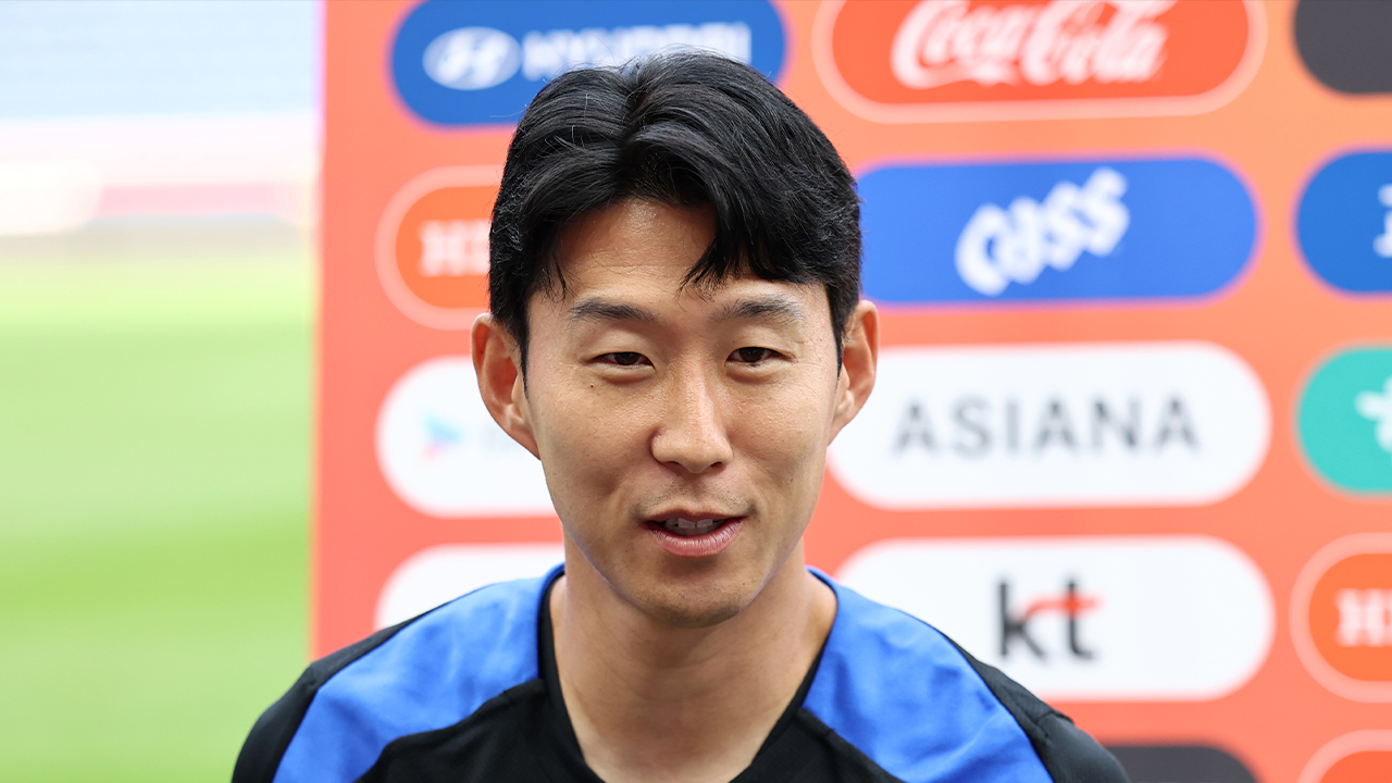 '주장 논란'에 담담한 <b>손흥민</b> "불편할 것 없어…제 위치서 최선 다할 것...