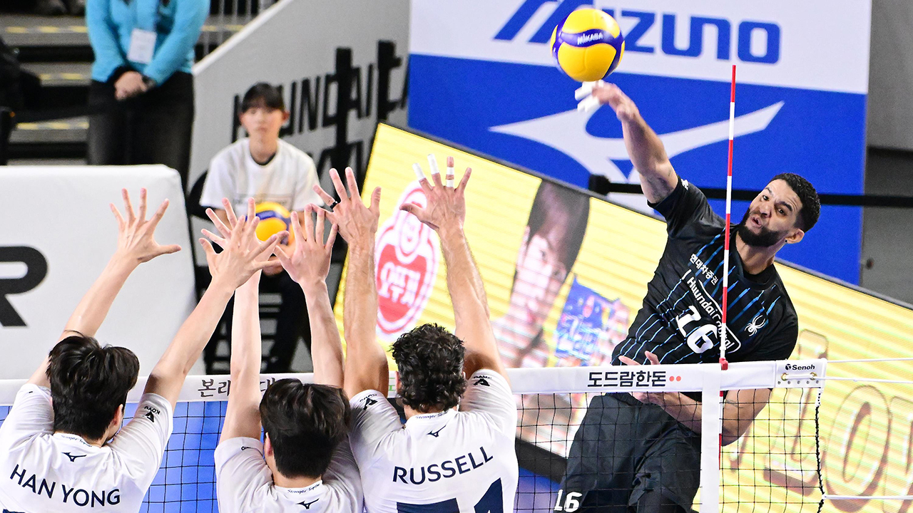 프로배구 컵대회에 외국인 선수 못 뛴다…<b>FIVB</b> '<b>출전 불가</b>' 권고