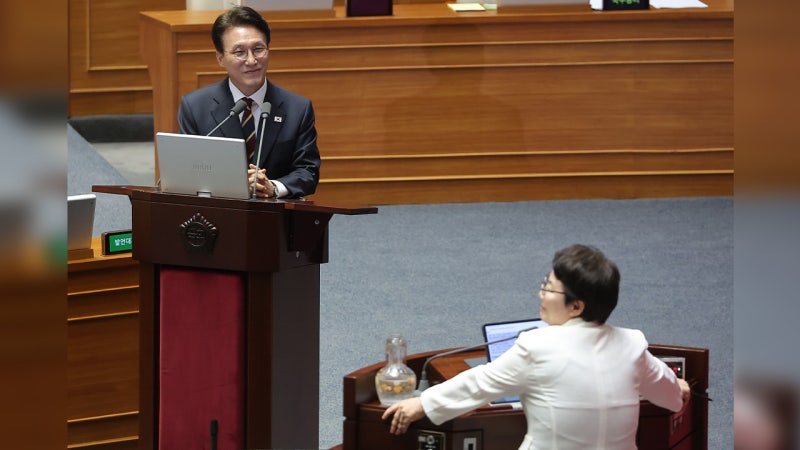 "왜 묻나" 반문한 <b>김민석 총리</b> "지방선거 출마 계획 없다" 선 그어
