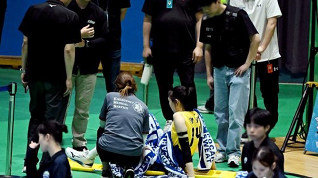 여자 배구 <b>현대건설</b>, <b>양효진 무릎 염좌</b> 진단 악재