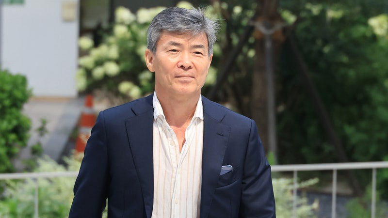 '김건희 측근' <b>이종호</b> <b>채상병특검</b> 첫 소환…'구명로비' 조사