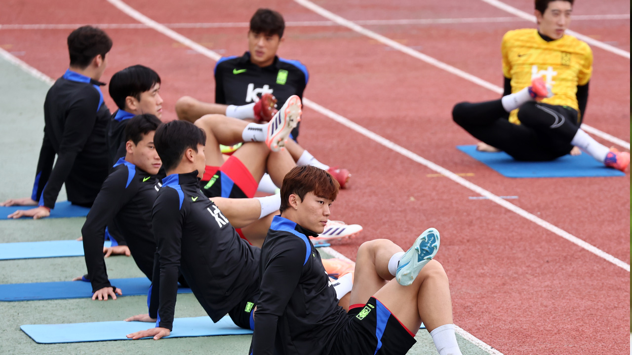 <b>홍명보호</b>, <b>파라과이전</b> 앞두고 첫 훈련