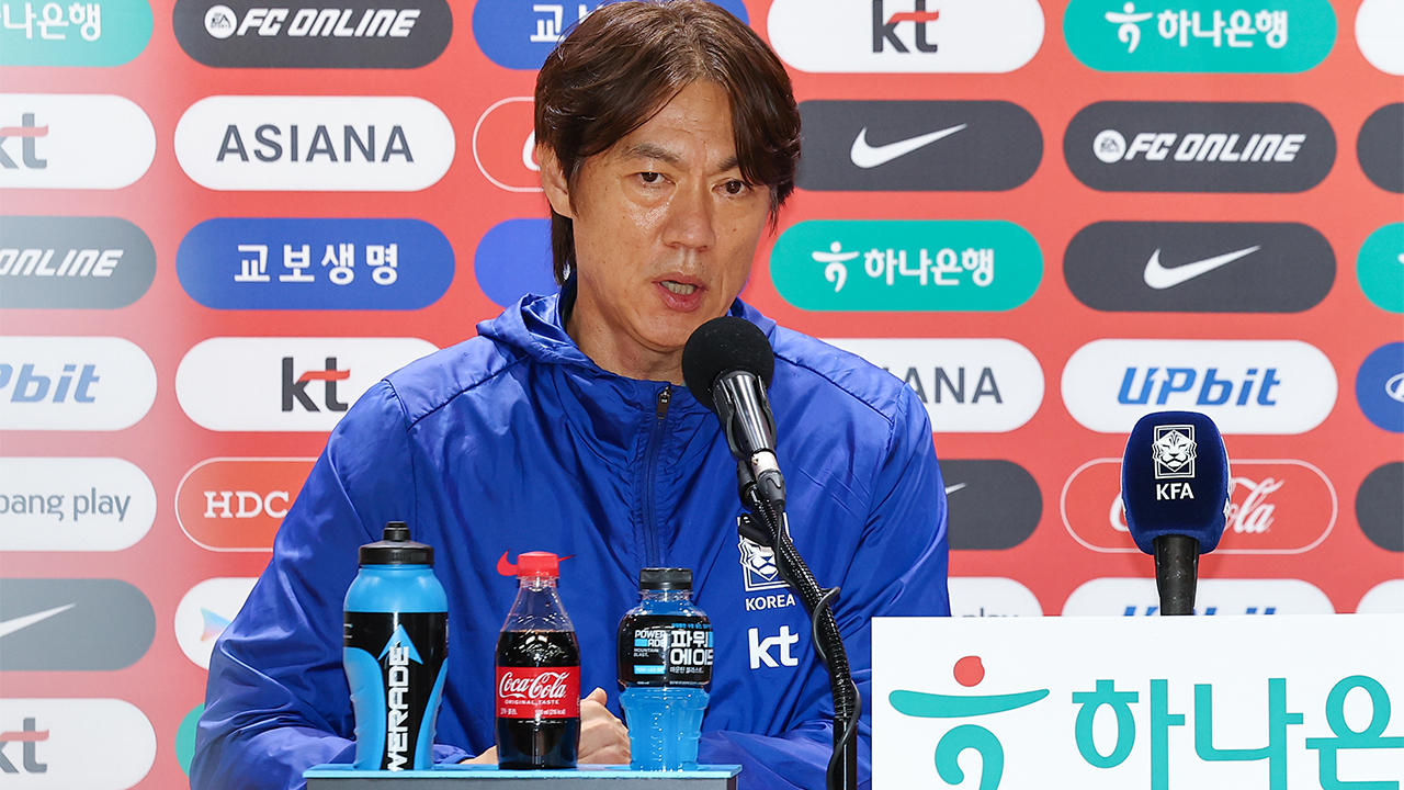 <b>파라과이전</b> 앞둔 홍명보 "평가전, 단점 찾고 고치는 과정"