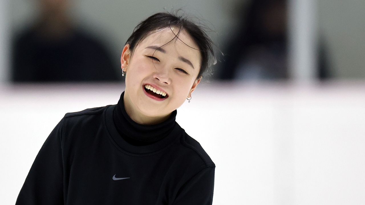 <b>피겨</b> <b>김채연</b>·<b>신지아</b>·유영, 시즌 첫 <b>그랑프리</b> 쇼트서 부진