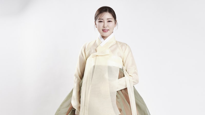 <b>송가인</b> '<b>가인이어라</b>' 중등 음악 <b>교과서</b> 수록…"트로트 최초"