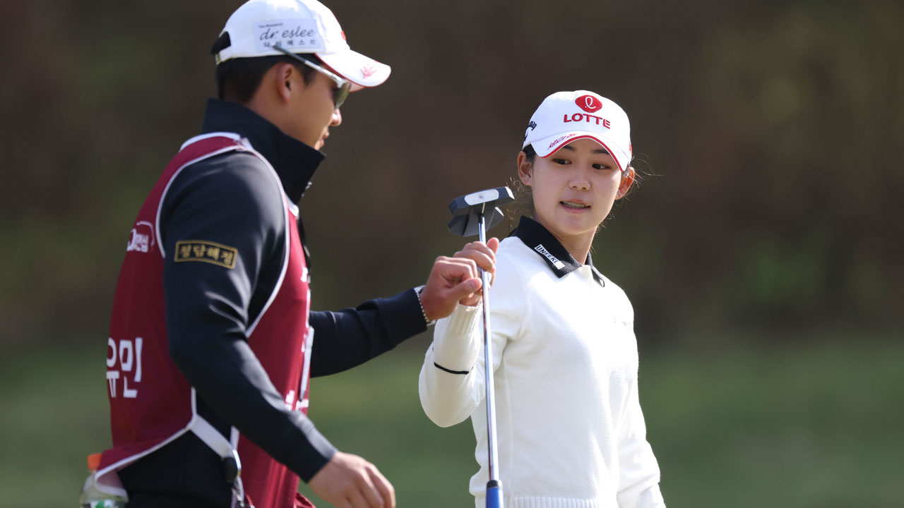 <b>황유민</b>, KLPGA '시즌 최종전' 연장 끝에 <b>우승</b>