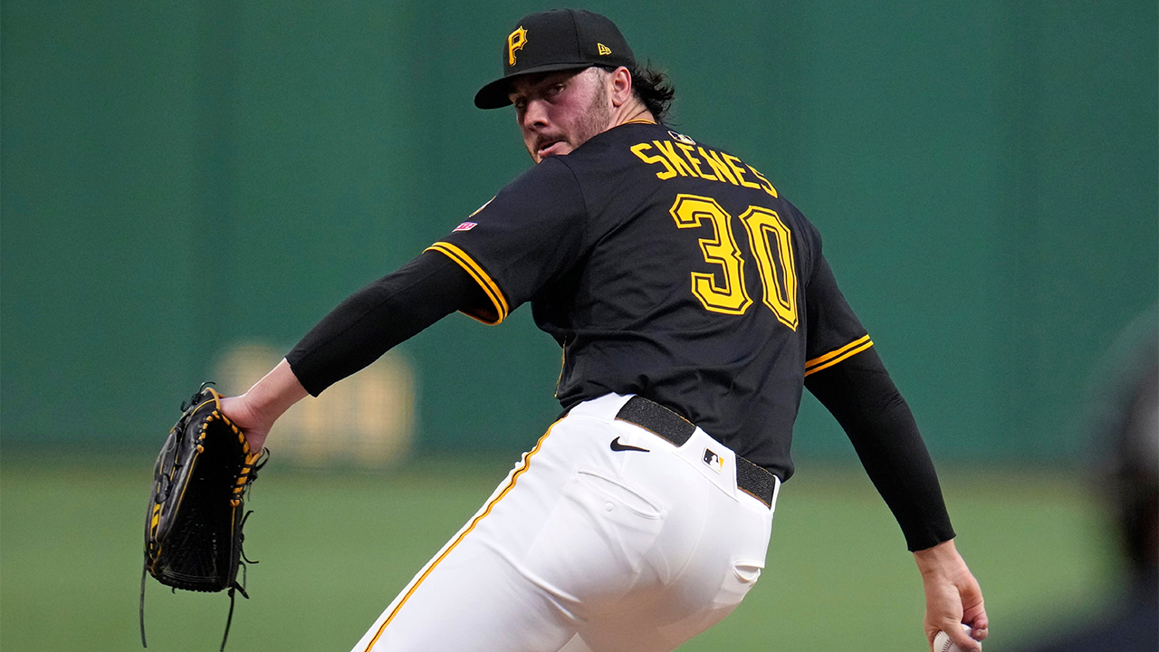 피츠버그 폴 <b>스킨스</b>, 만장일치 MLB 내셔널리그 <b>사이영상 수상</b>