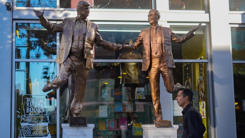 엡스타인 공세 받자…<b>트럼프</b>, 빌 클린턴 등 <b>야당</b>인사 <b>수사 지시</b>