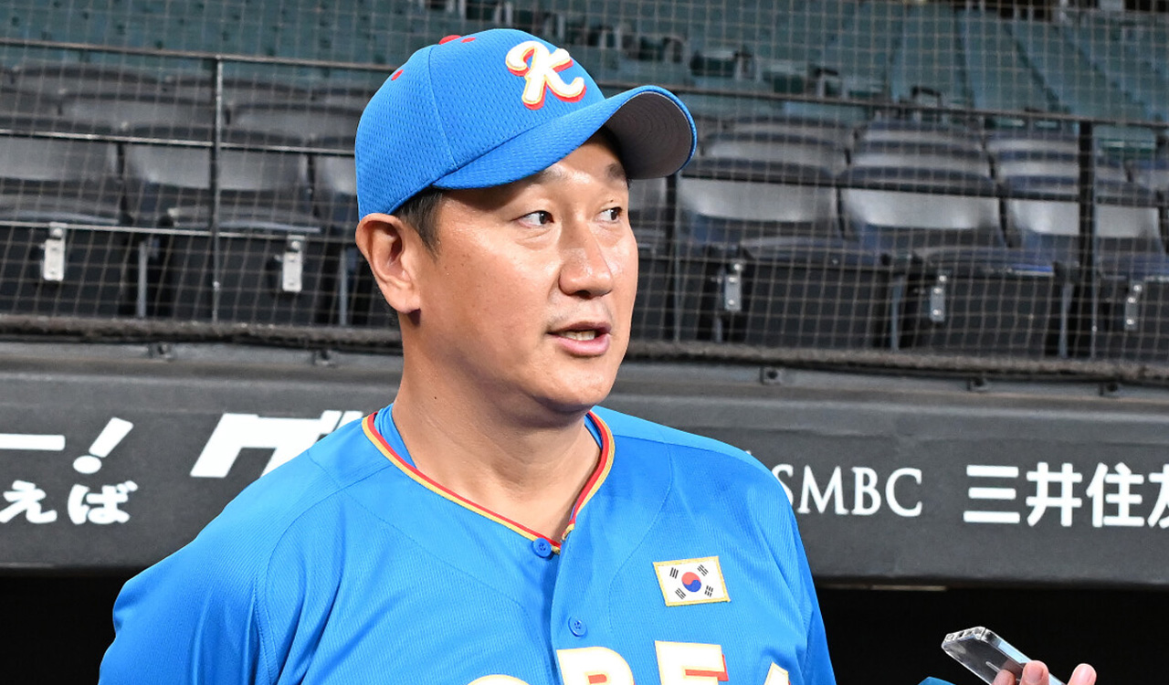 <b>이대호 홈런</b>·오승환 1이닝 무실점…한국, 일본에 7대 1 완승