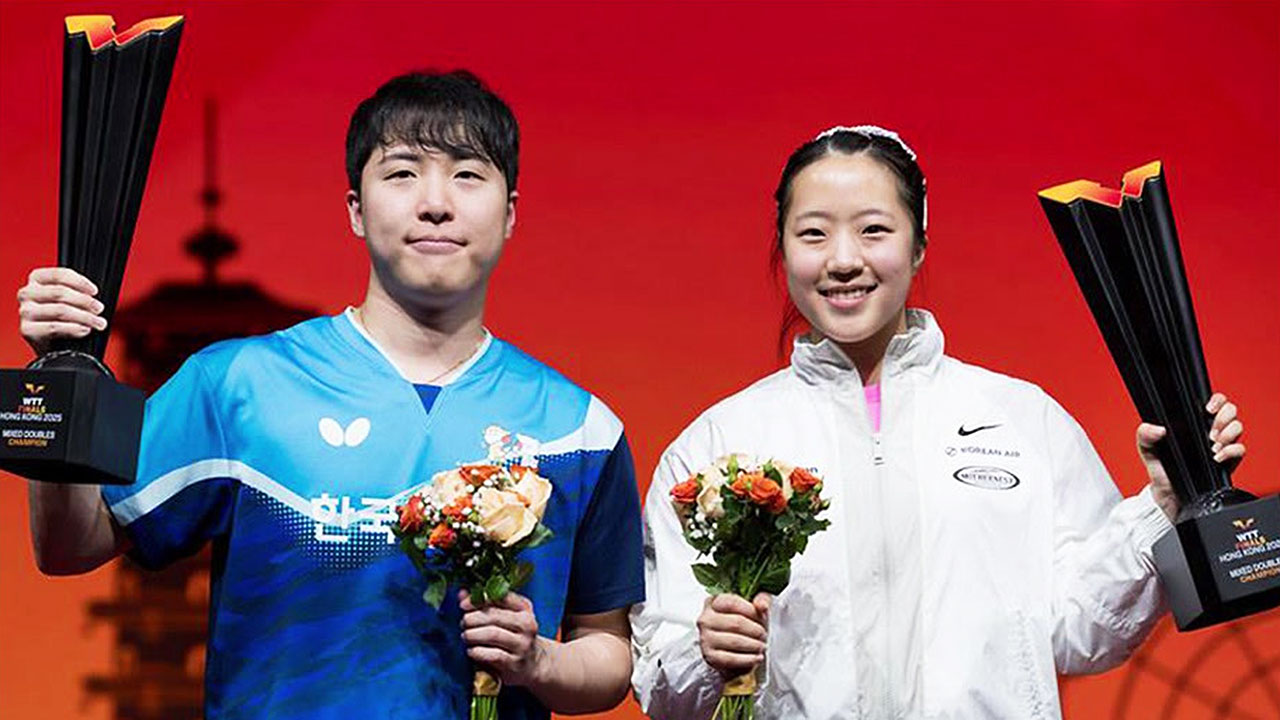 <b>신유빈</b>-<b>임종훈</b>, 사상 첫 <b>왕중왕전 우승</b>…3:0 완벽 승리