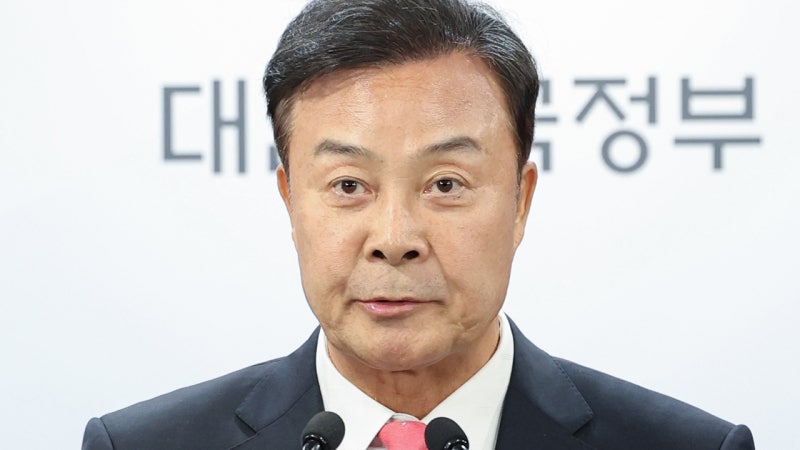 <b>김성제 의왕시장 심정지</b> 상태로 발견…응급 치료 중