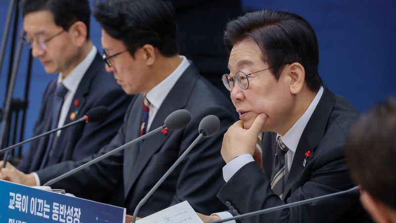 이 <b>대통령</b> 선정 <b>업무보고 우수사례</b>는? '콩GPT 국장'·건설교육원