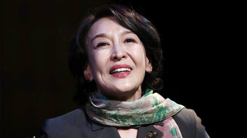 '1세대 연극 스타' 배우 <b>윤석화</b> 뇌종양 투병 중 <b>별세</b>