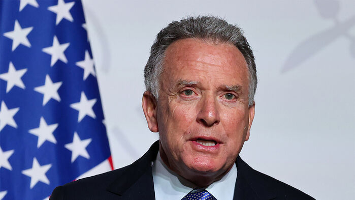 스티브 윗코프 미국 특사가 6일(현지시간) 프랑스 파리에서 '의지의 연합' 회의에 참석한 뒤 정상들과 공동 기자회견을 열고 있다.(사진=AP,연합뉴스)