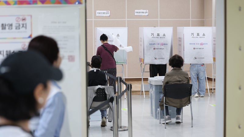 최종 <b>사전투표율</b> 23.51%…<b>지선</b> 기준 <b>최고치</b>