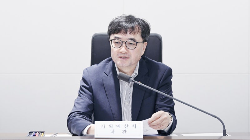 정부 "<b>고유가 지원금</b> 99% <b>집행</b>…상반기 신속<b>집행</b> 예산 53% 완료"