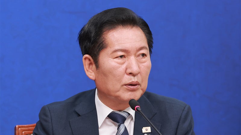 <b>정청래</b>, 이 대통령 과거 발언 거론하며 "당의 주인은 당원"