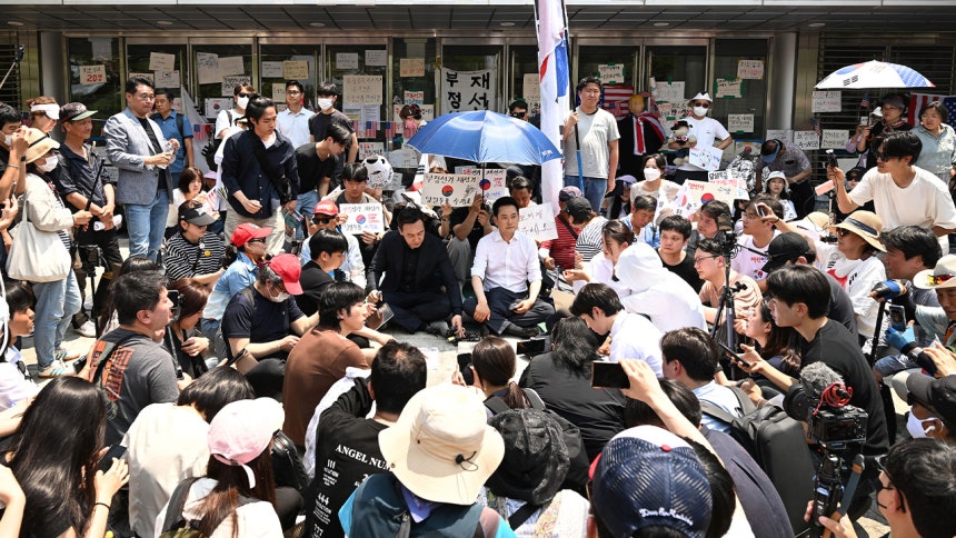 [정보/소식] [속보] 체육단체 개표소 진입 시위 참가자들과 합의…야당 중재 | 인스티즈