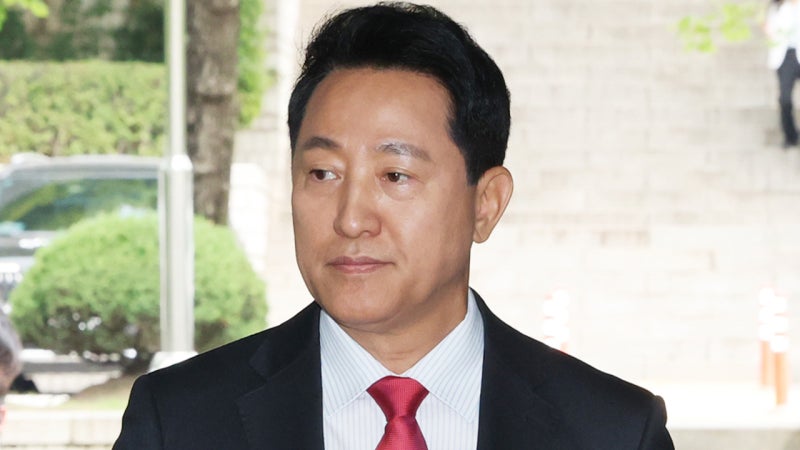 [속보] 특검, '명태균 여론조사비 대납 의혹' <b>오세훈</b>에 <b>징역</b> 1년 6개월 ...
