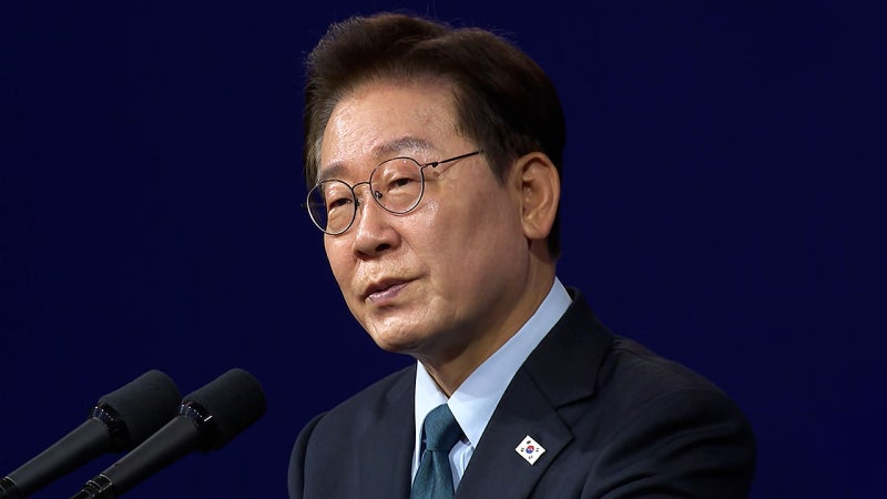 <b>이 대통령</b>, 다음 주 <b>나토</b>회의 <b>참석</b> 후 몽골 국빈방문