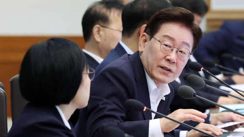 <b>이 대통령</b> "난 이제 집 없다"…<b>분당 아파트 매도</b> 완료 임박