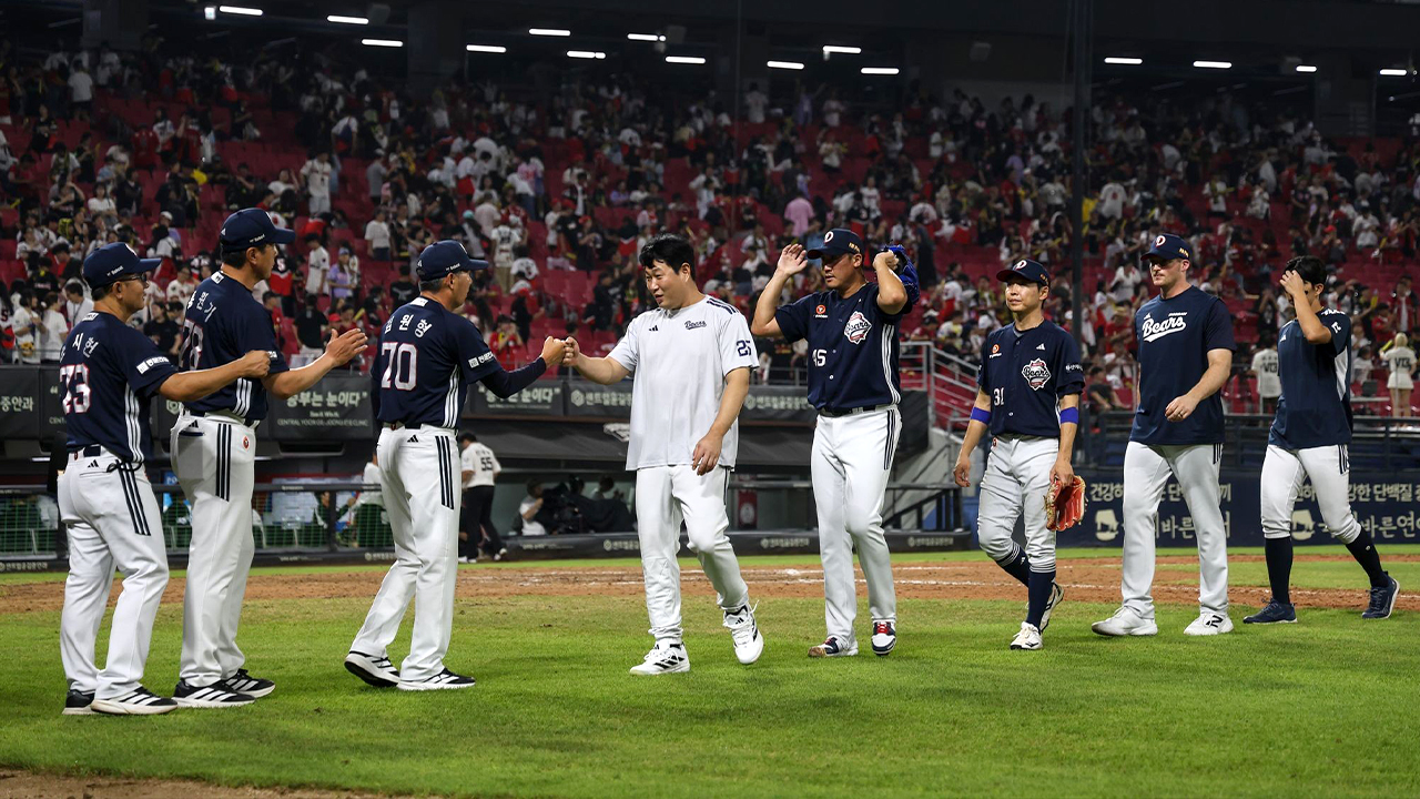 4위 <b>두산</b>, <b>KIA</b> 잡고 2연승 질주…LG 반 경기 차 추격