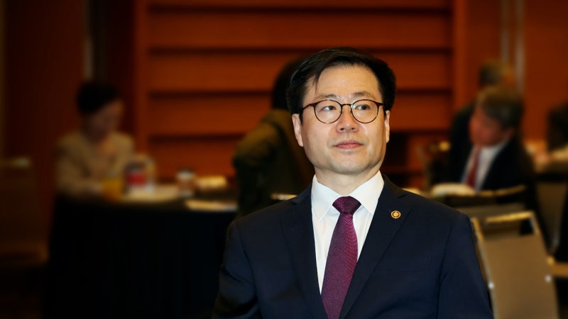 <b>여한구</b> 한밤중 0시 <b>경질</b>…협상 때문 아니라는데 무슨 일
