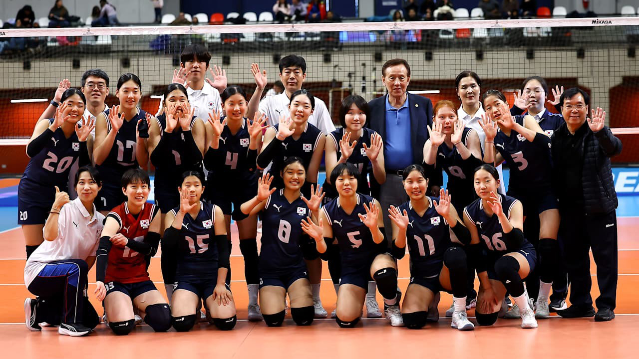 <b>U</b>-<b>17 여자배구</b>, 세계선수권 5-6위 결정전 진출…태국 3대 0 완파
