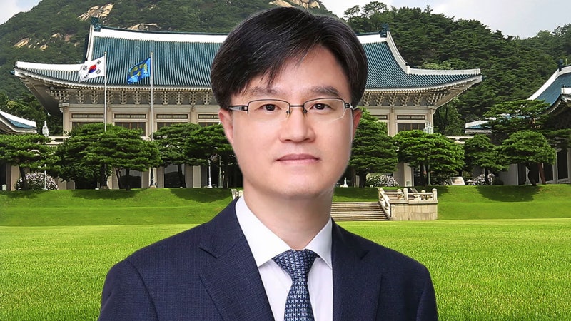 청와대, '서면 제청' 손봉기 '반려'·<b>김성수</b> '임명'에 무게