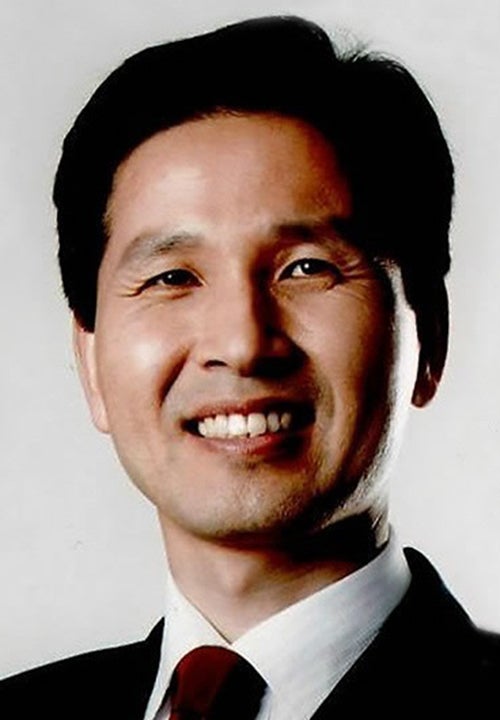 '건설사 억대 뒷돈' <b>우제창</b> 전 <b>의원</b>, 징역 4년 확정