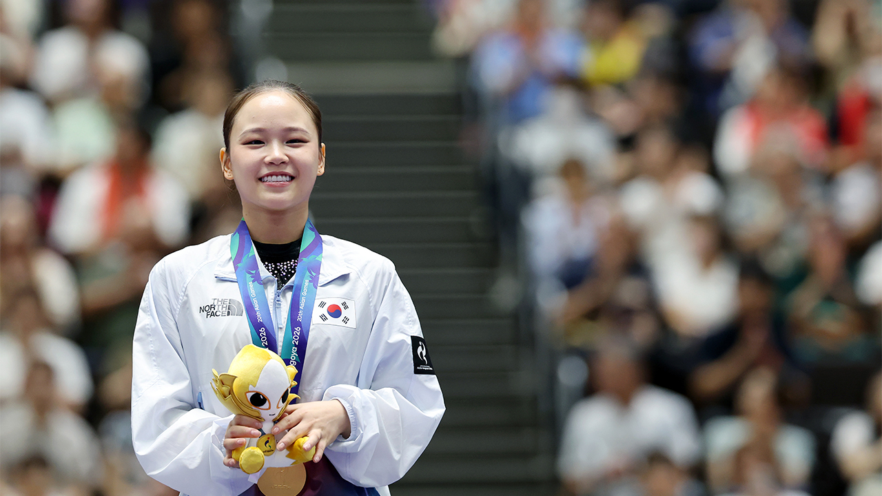 <b>4관왕</b> <b>여서정</b>, <b>전국체전</b> MVP 수상…체조 선수 역대 3번째 영예
