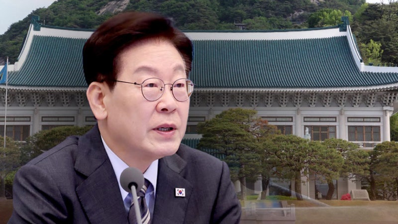 <b>이 대통령 지지율 39</b>%…민주 35%·국힘 30% 오차 범위 내 [한국갤럽]