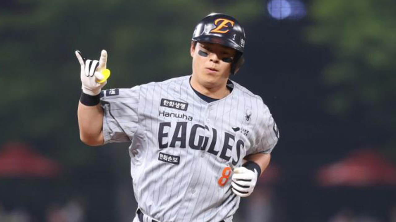 [단독] 한화 <b>노시환</b>, <b>포스팅 요청</b>…MLB행 도전 시작