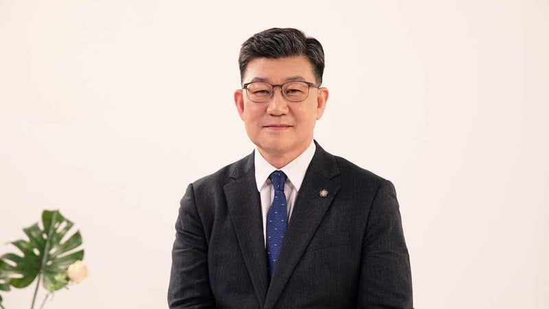 민주, 총선 ‘10호 인재’ <b>김남근 변호사</b> 영입
