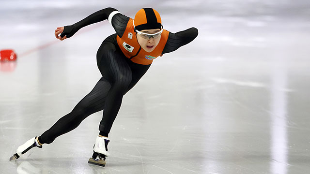 <b>김민선</b>, 빙속 <b>스프린트</b>선수권 500ｍ <b>1차</b> 3위…중간 순위 11위
