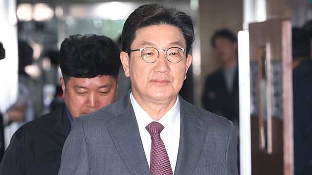 <b>권성동</b> “<b>한동훈</b>, <b>문자</b> 진실 공방 아닌 사과 표명 필요”