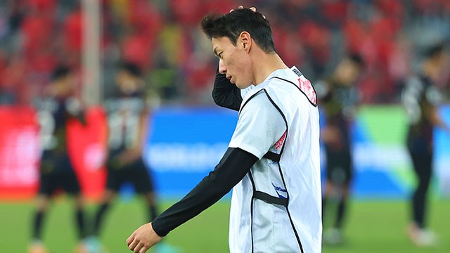 “압수수색 준비해”…‘<b>황의조</b> 수사 정보 유출’ 현직 <b>경찰관</b> 구속기소