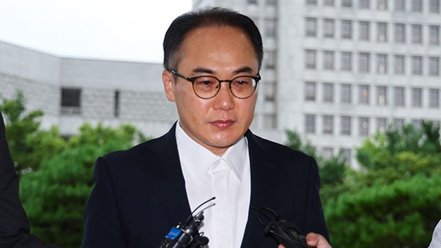 이원석 <b>검찰총장</b> “윤 <b>대통령 탄핵</b>청문회 불출석…법치주의 침해”